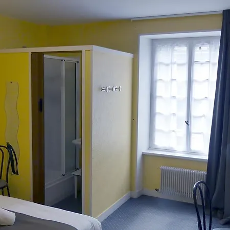 Duguesclin 2* La Haye-Pesnel